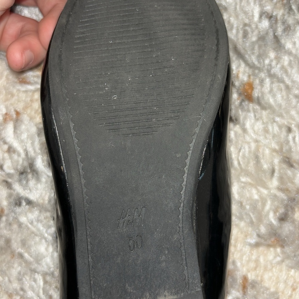 Girls Flats - Picture 2 of 2